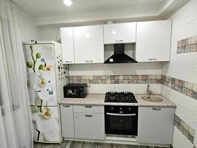квартира по адресу Червоной Калины просп. (Владимира Маяковского), 32
