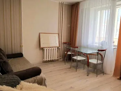 квартира по адресу Миколы Бажана просп., 14