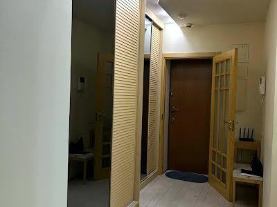 квартира по адресу Андрея Верхогляда ул. (Михайла Драгомирова), 4