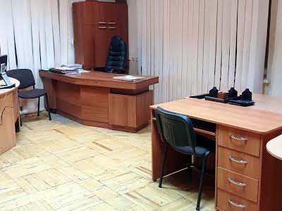 комерційна за адресою Данила Галицького вул. (Будьонного), 2-А