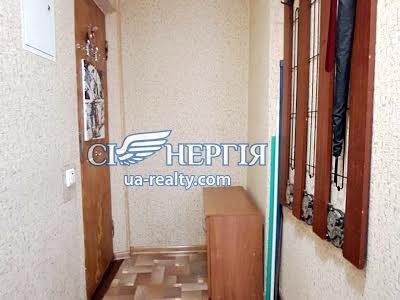 квартира за адресою Верховної Ради бульв., 18