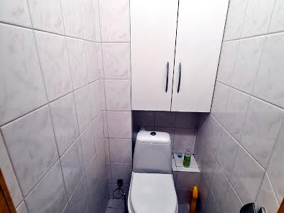 квартира за адресою Прирічна вул., 1