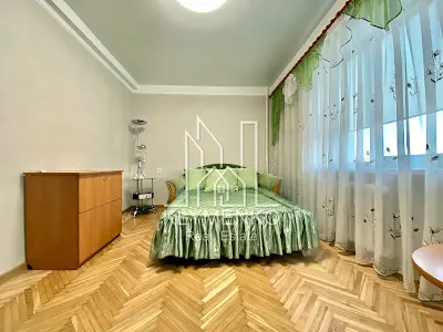 квартира за адресою Ентузіастів вул., 7