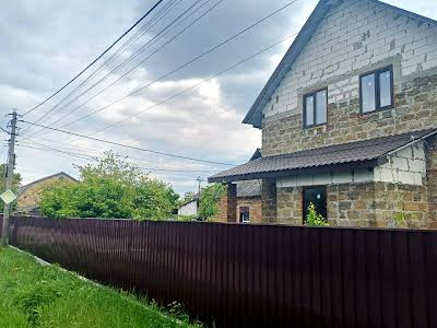 дом по адресу с. Новые петровцы, Защитников Украины ул., 41