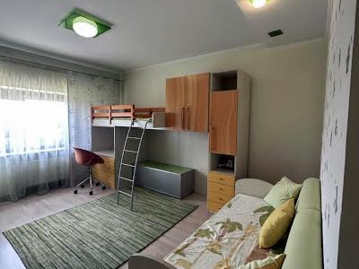 дом по адресу Киев, Островная ул., 80