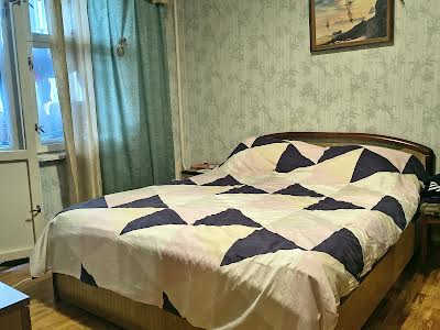 квартира по адресу Быкова Леонида бульв., 4