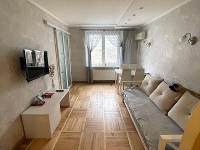 квартира за адресою Дерев'янка вул., 3б