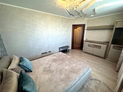 квартира по адресу Миколы Бажана просп., 14