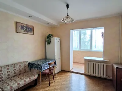 квартира за адресою Милославська вул., 32/51а