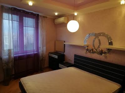 квартира по адресу Владимира Ивасюка просп. (Героїв Сталінграду), 47-А