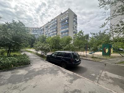квартира за адресою Червоної Калини просп. (Володимира Маяковського), 24-А