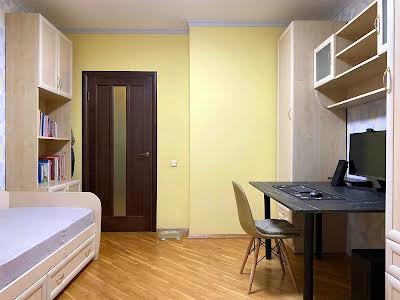квартира по адресу Рональда Рейгана ул., 10