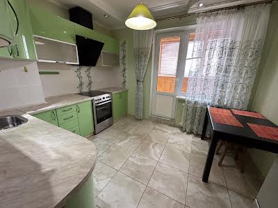 квартира за адресою Білицька вул., 18