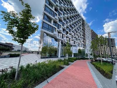 квартира за адресою Берковецька, 4д