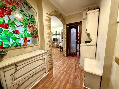 квартира за адресою Метрологічна вул., 113