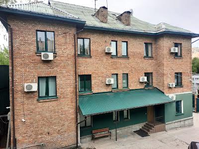 комерційна за адресою провулок Болсуновський, 3/2А