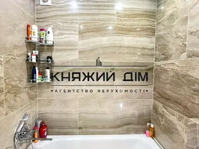 квартира за адресою Зарічна вул., 1-Б
