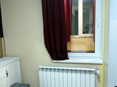 квартира за адресою Михайла Донця вул., 2-Б