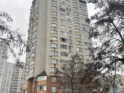 квартира за адресою Анни Ахматової вул., 18