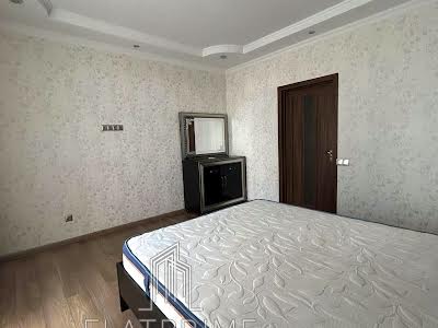квартира за адресою Практична вул., 2
