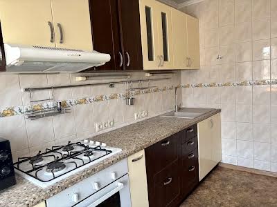 квартира за адресою Київ, Почайнинська вул., 62