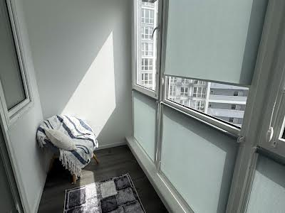квартира по адресу Ревуцкого ул., 40-В