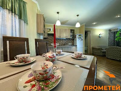 дом по адресу 65-я Садовая ул., 25