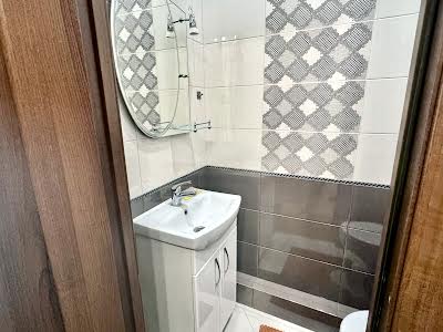 квартира за адресою Бориса Гмирі вул., 18