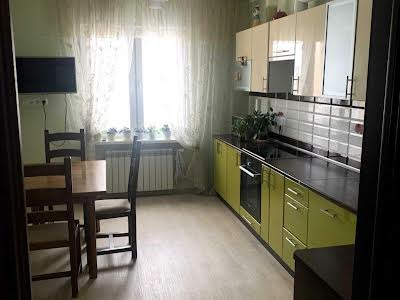 квартира за адресою Єлизавети Чавдар вул., 14