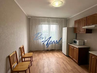 квартира за адресою Смілянська вул., 15а