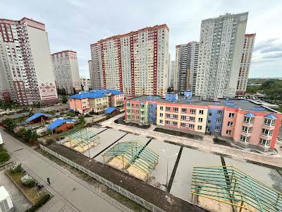 квартира по адресу Софии Русовой ул., 3-А