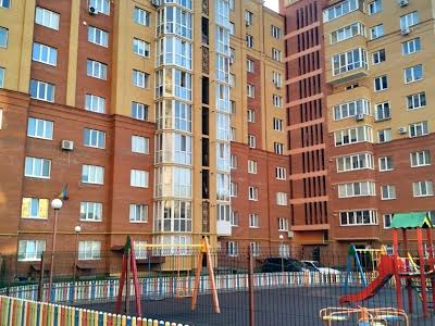 квартира за адресою Генерала М. Тарнавського пров., 4