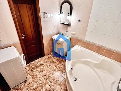 квартира по адресу Владимира Ивасюка просп. (Героїв Сталінграду), 10-А