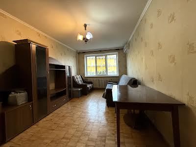 квартира по адресу Оболонский просп., 9
