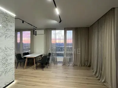 квартира за адресою Київ, Дніпровська набережна вул., 16-Д