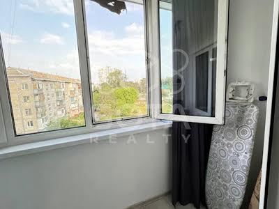 квартира за адресою Миропільська вул., 37