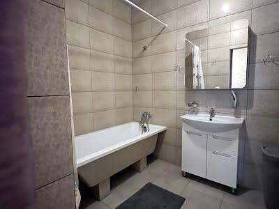 квартира за адресою Чубинського вул., 8Б