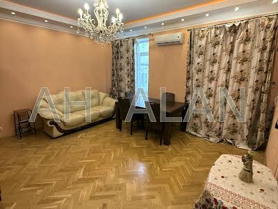 квартира за адресою Михайла Грушевського вул., 28/2
