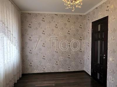 будинок за адресою с. Мокрець, Жовтнева, 21а
