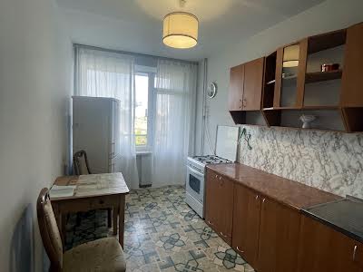квартира за адресою Бастіонна вул., 15