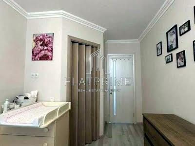 квартира за адресою Празька вул., 32