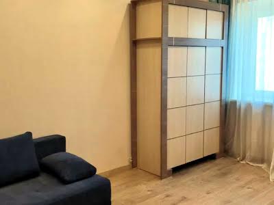 квартира по адресу Вячеслава Черновола ул., 25