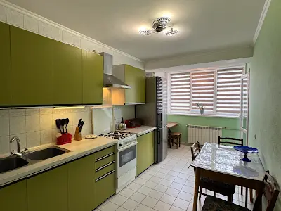 квартира за адресою Верховної Ради бульв., 19