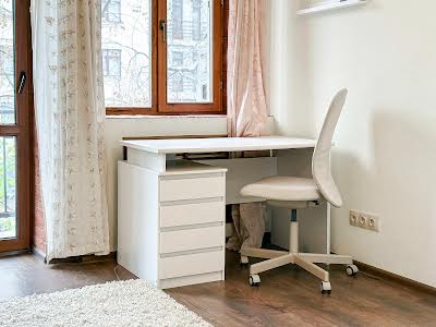квартира за адресою Золотоворітська вул., 4