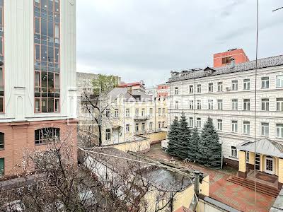 квартира по адресу Владимирская ул., 18/2