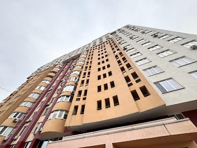 квартира за адресою Федора Ернста вул., 16а