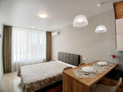 квартира за адресою Сирецько-Садова вул., 1