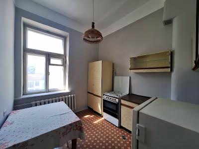 квартира по адресу Бассейная ул., 12