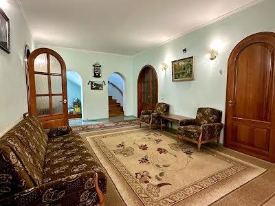 будинок за адресою с. Крюківщина, Квіткова вул., 3