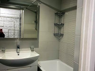 квартира за адресою Амвросія Бучми бульв., 4